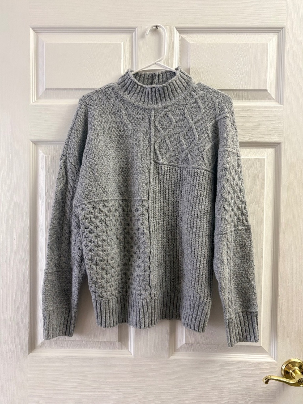 American Eagle Women's Mock Neck Gray Knit Sweater